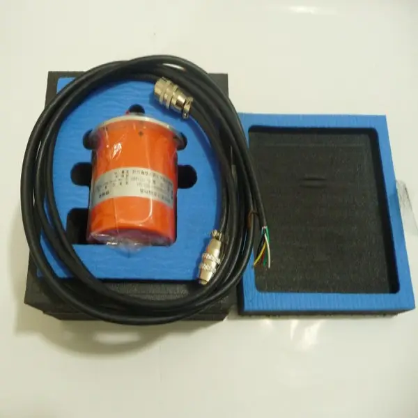 17 BIT Single Turn Encoder, E1065AD8-17SSI-5C1, 17113001